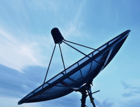 c7蓄电池通信应用